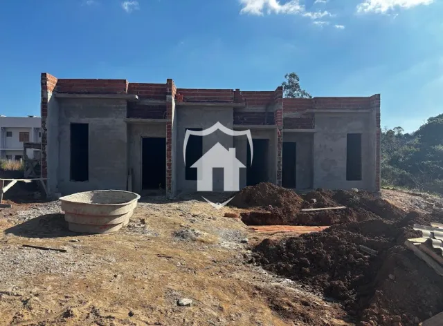 Casa geminada com 2 dormitórios, foto 1