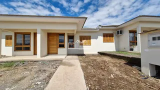 Casa geminada com 2 dormitórios, foto 2