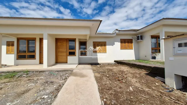 Casa geminada com 2 dormitórios, foto 2