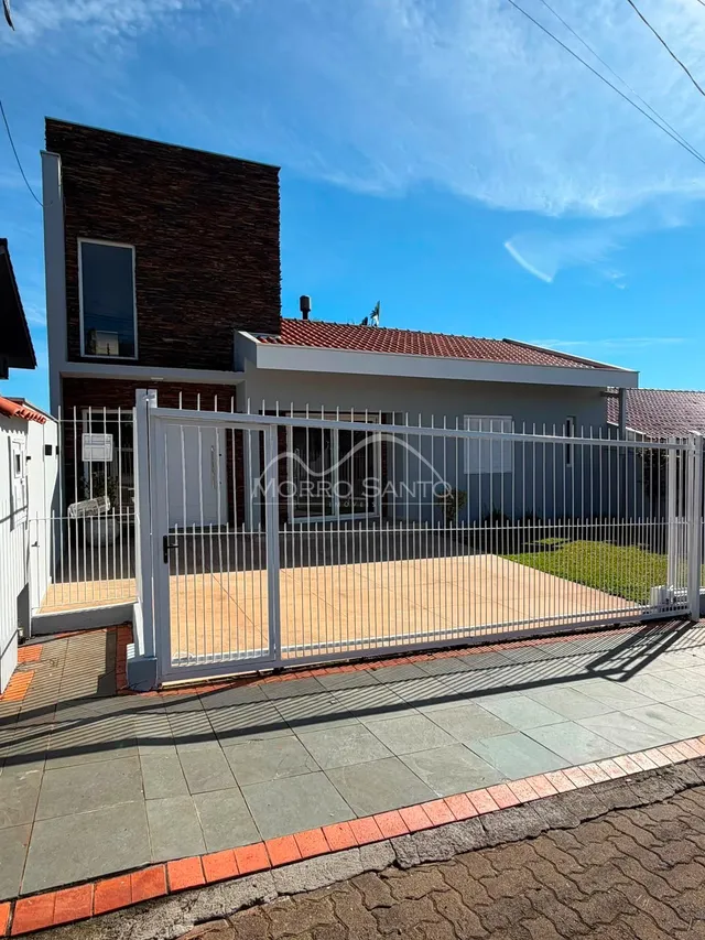 Casa com 3 dormitórios