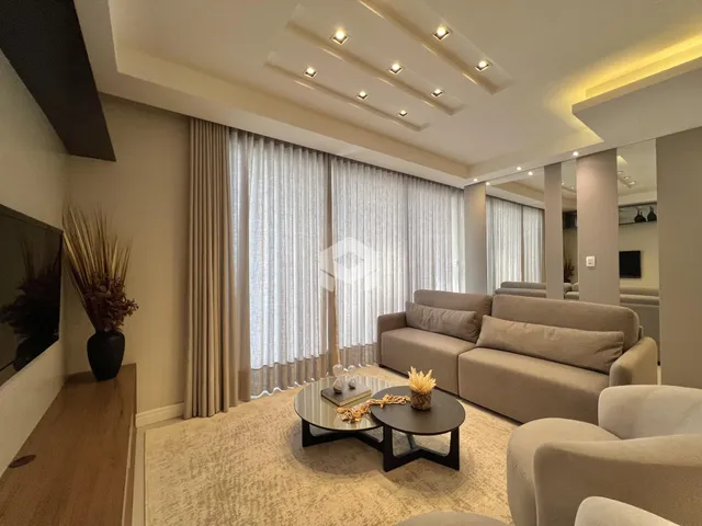 Apartamento com 3 dormitórios, foto 2