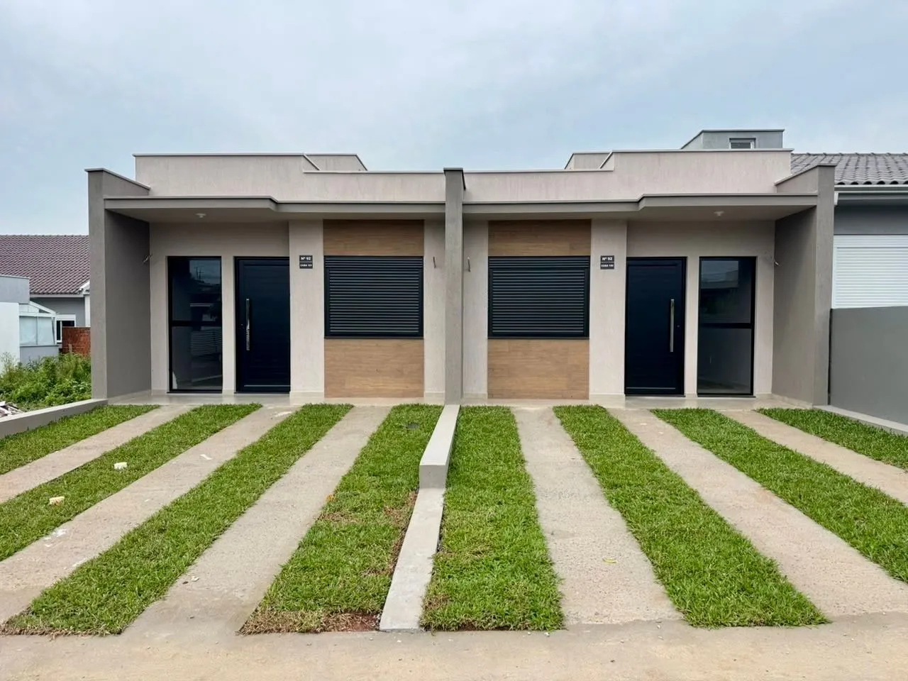 Casa geminada com 2 dormitórios, foto 1