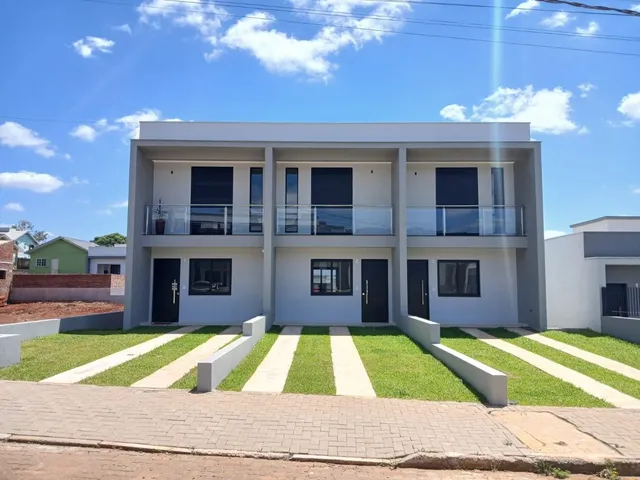 Sobrado com 2 dormitórios