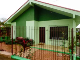 Casa com 4 dormitórios, foto 1