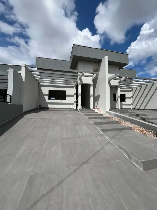 Casa geminada com 3 dormitórios
