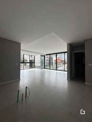 Apartamento com 3 dormitórios, foto 4