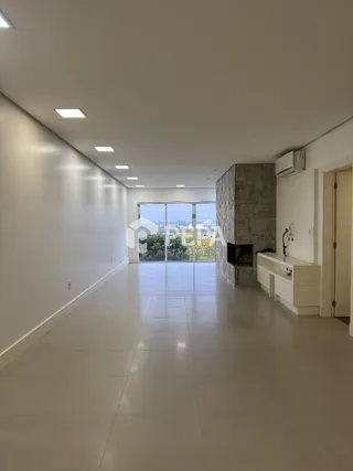 Apartamento com 3 dormitórios, foto 1