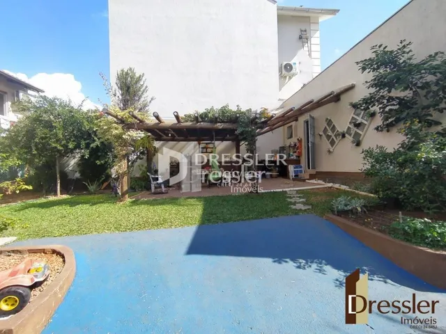 Casa com 4 dormitórios, foto 4