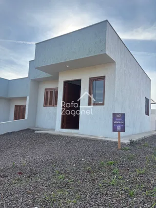 Casa geminada com 2 dormitórios, foto 1