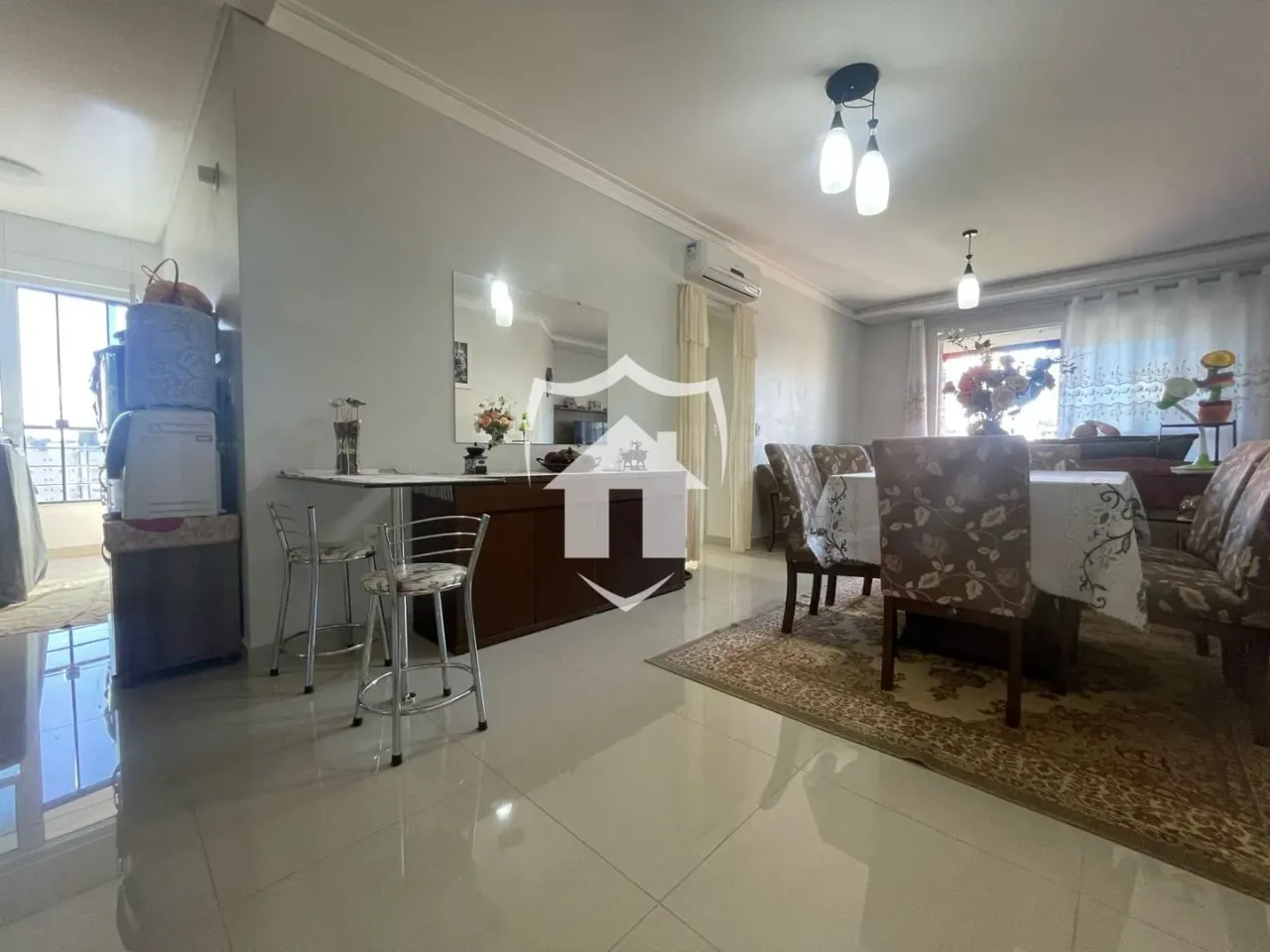 Apartamento com 2 dormitórios, foto 1