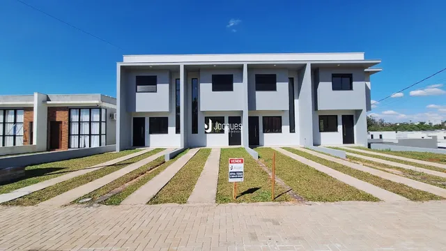 Sobrado com 2 dormitórios