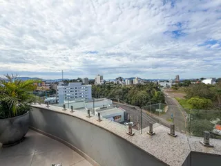 Vista panorâmica da paisagem urbana de Lajeado a partir de um terraço.