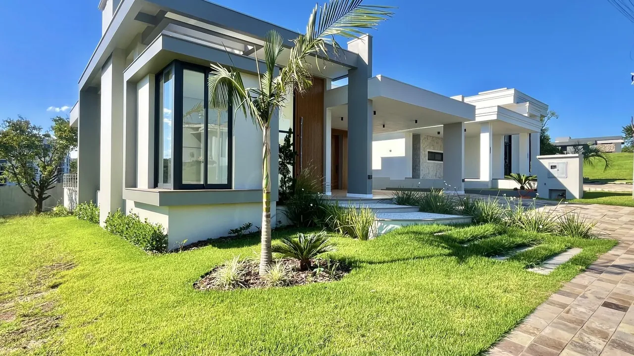 Casa com 3 dormitórios, foto 1
