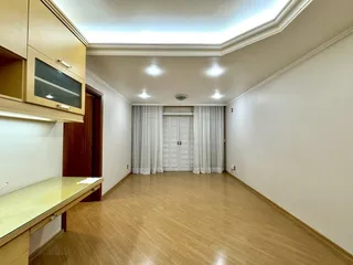 Apartamento com 3 dormitórios, foto 2