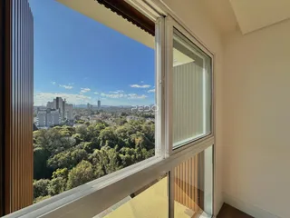 Vista da paisagem urbana e florestal de Lajeado.