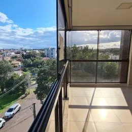 Vista panorâmica da paisagem urbana de Lajeado vista de um terraço.