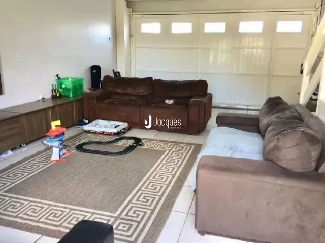 Casa com 3 dormitórios, foto 2