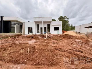 Casa geminada com 2 dormitórios, foto 1