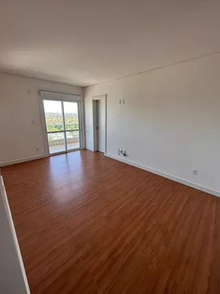Apartamento com 3 dormitórios, foto 2