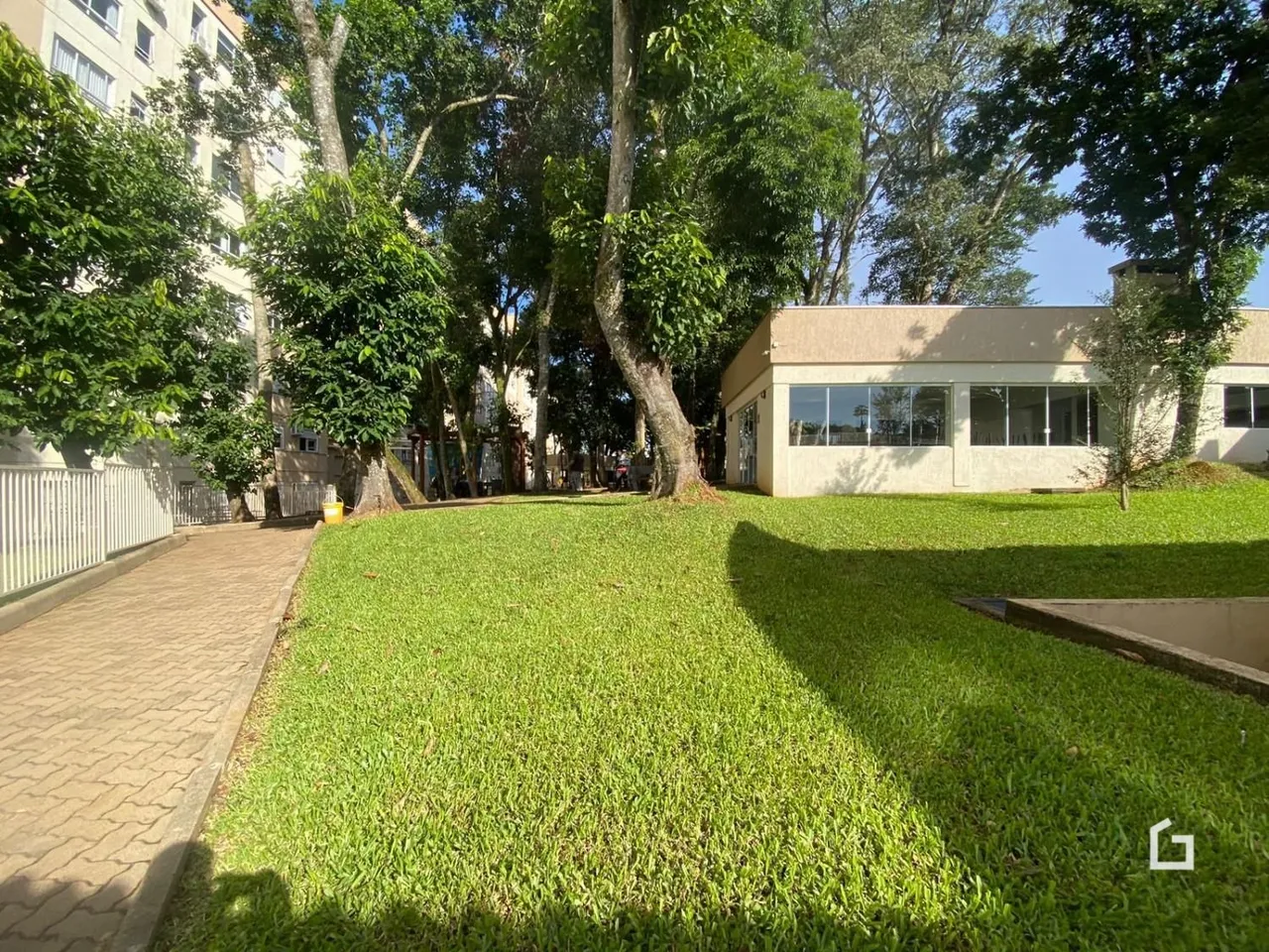 Apartamento com 2 dormitórios, foto 1