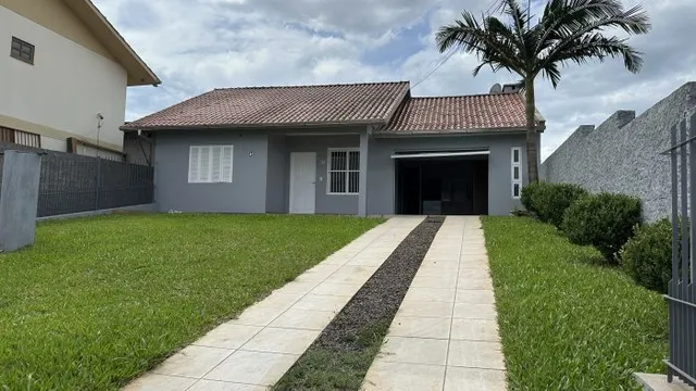 Casa com 3 dormitórios