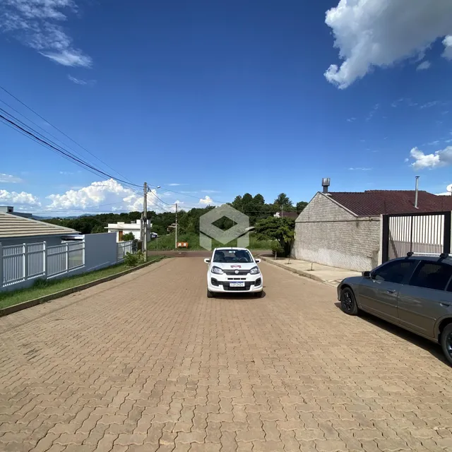 Vista da rua e propriedade em Lajeado, Brasil.