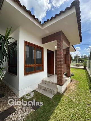 Foto da fachada de uma residência em Lajeado, Brasil.