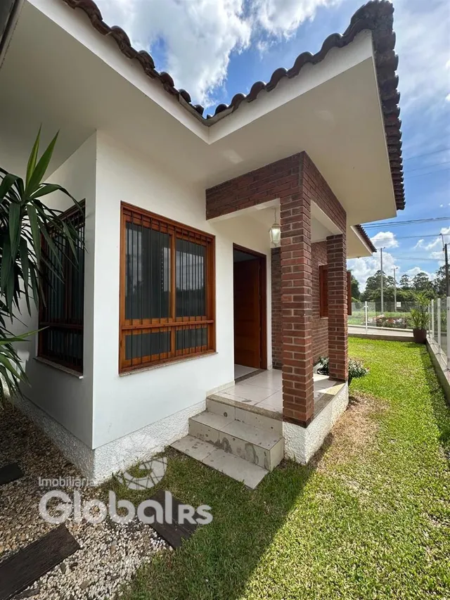 Foto da fachada de uma residência em Lajeado, Brasil.