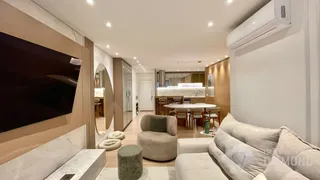 Apartamento com 3 dormitórios, foto 1