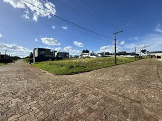 Vista da rua e propriedades em Lajeado, Brasil.