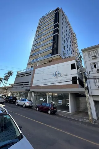 Apartamento com 3 dormitórios