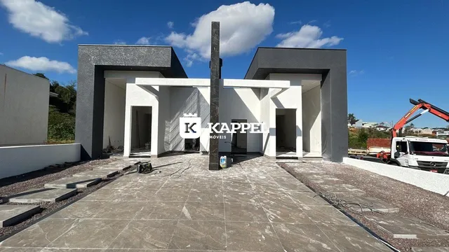 Fachada moderna de uma residência com arquitetura minimalista em Lajeado.