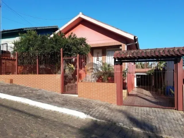 Casa com 3 dormitórios