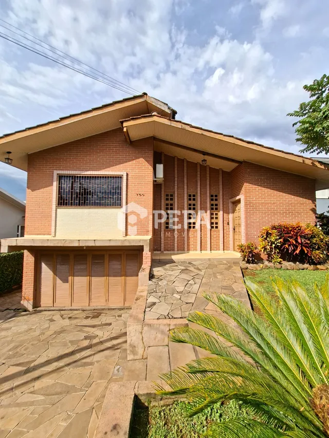 Casa com 3 dormitórios