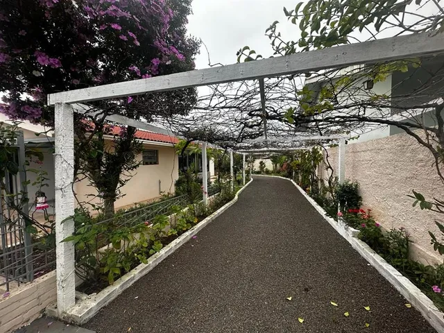 Casa com 4 dormitórios, foto 3