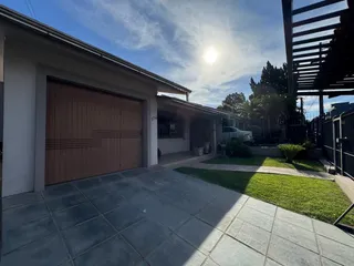 Casa com 3 dormitórios, foto 1