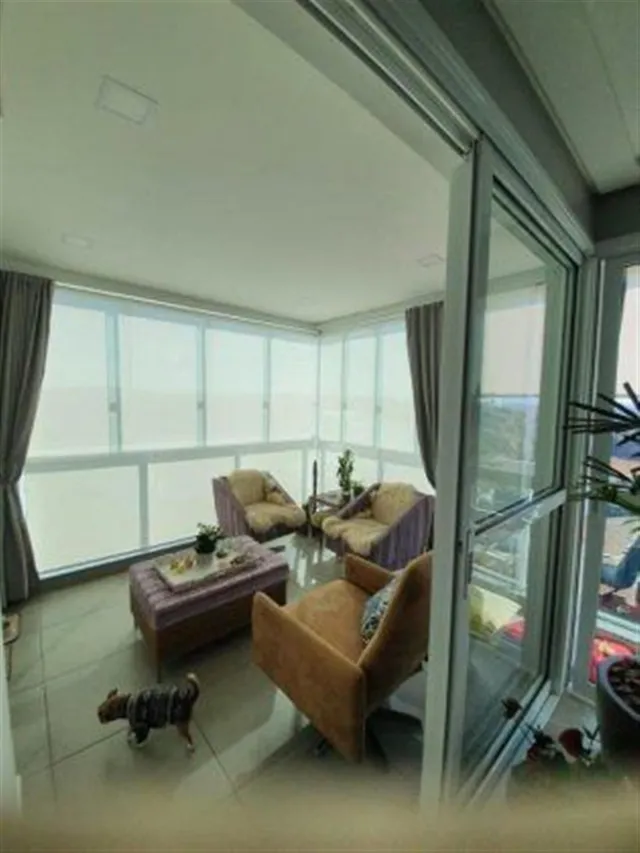 Apartamento com 3 dormitórios