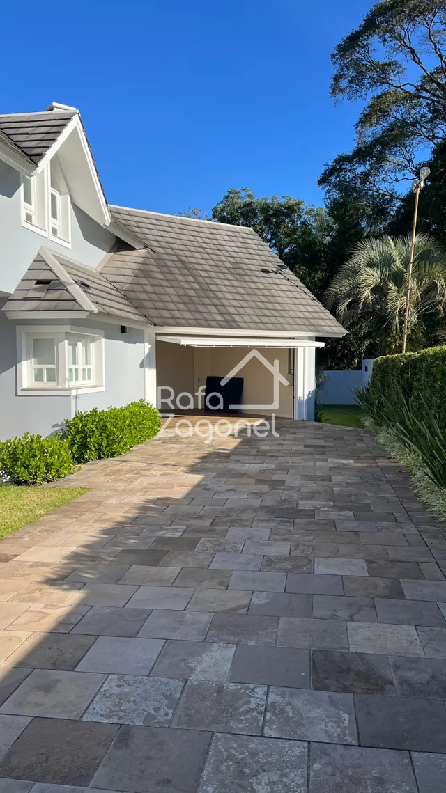 Casa com 4 dormitórios, foto 2