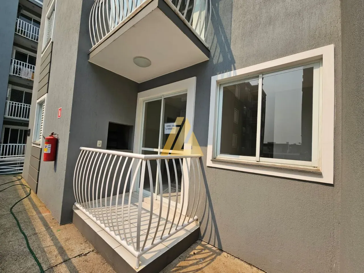 Apartamento com 2 dormitórios, foto 1