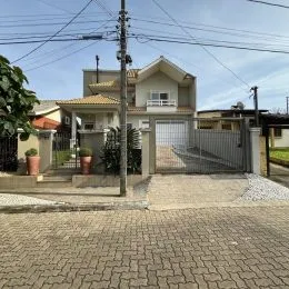 Casa com 4 dormitórios, foto 2