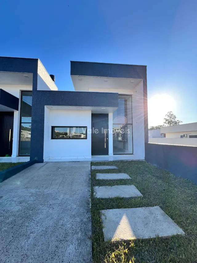 Casa geminada com 3 dormitórios, foto 1
