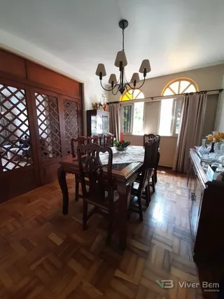 Casa com 4 dormitórios, foto 2