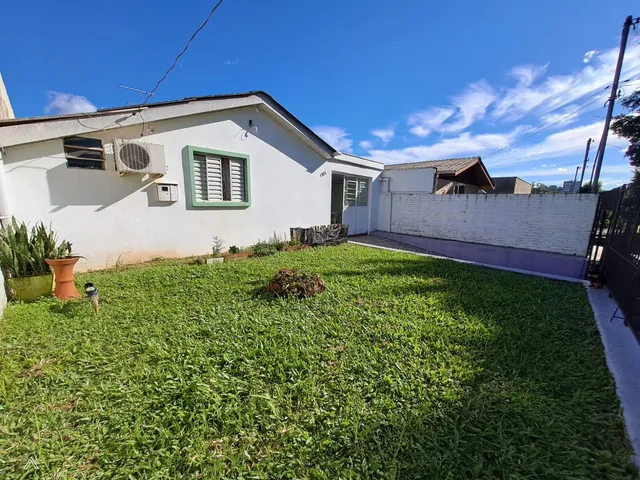 Casa com 2 dormitórios