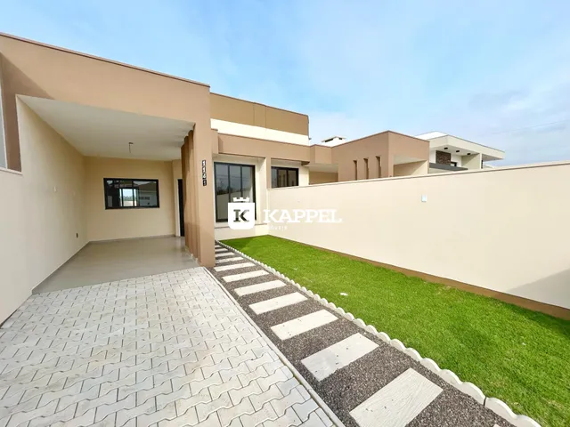 Casa geminada com 3 dormitórios