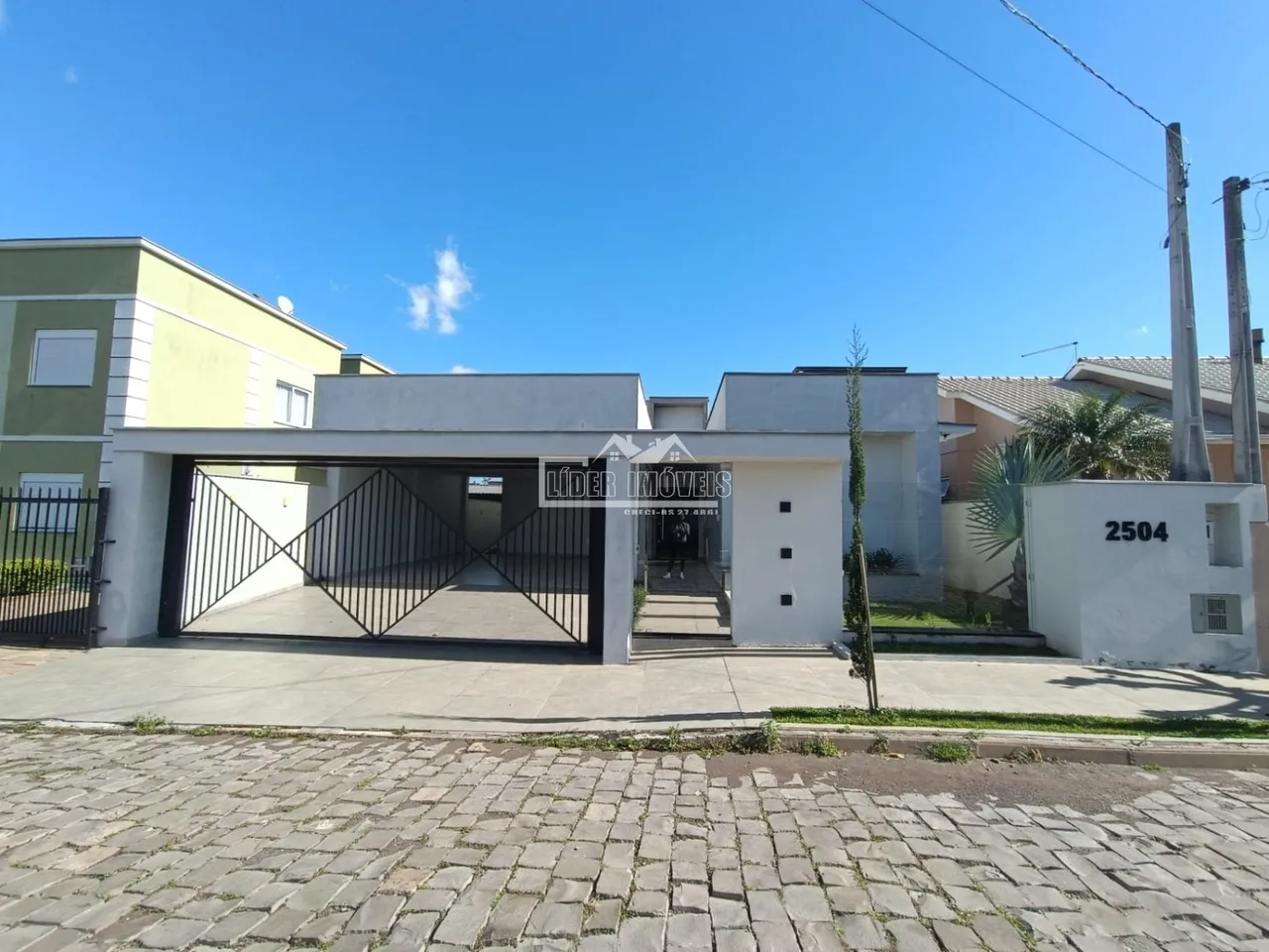 Casa com 3 dormitórios, foto 1