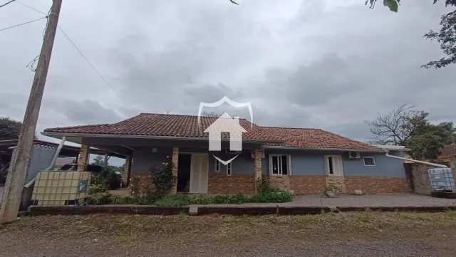 Casa com 3 dormitórios
