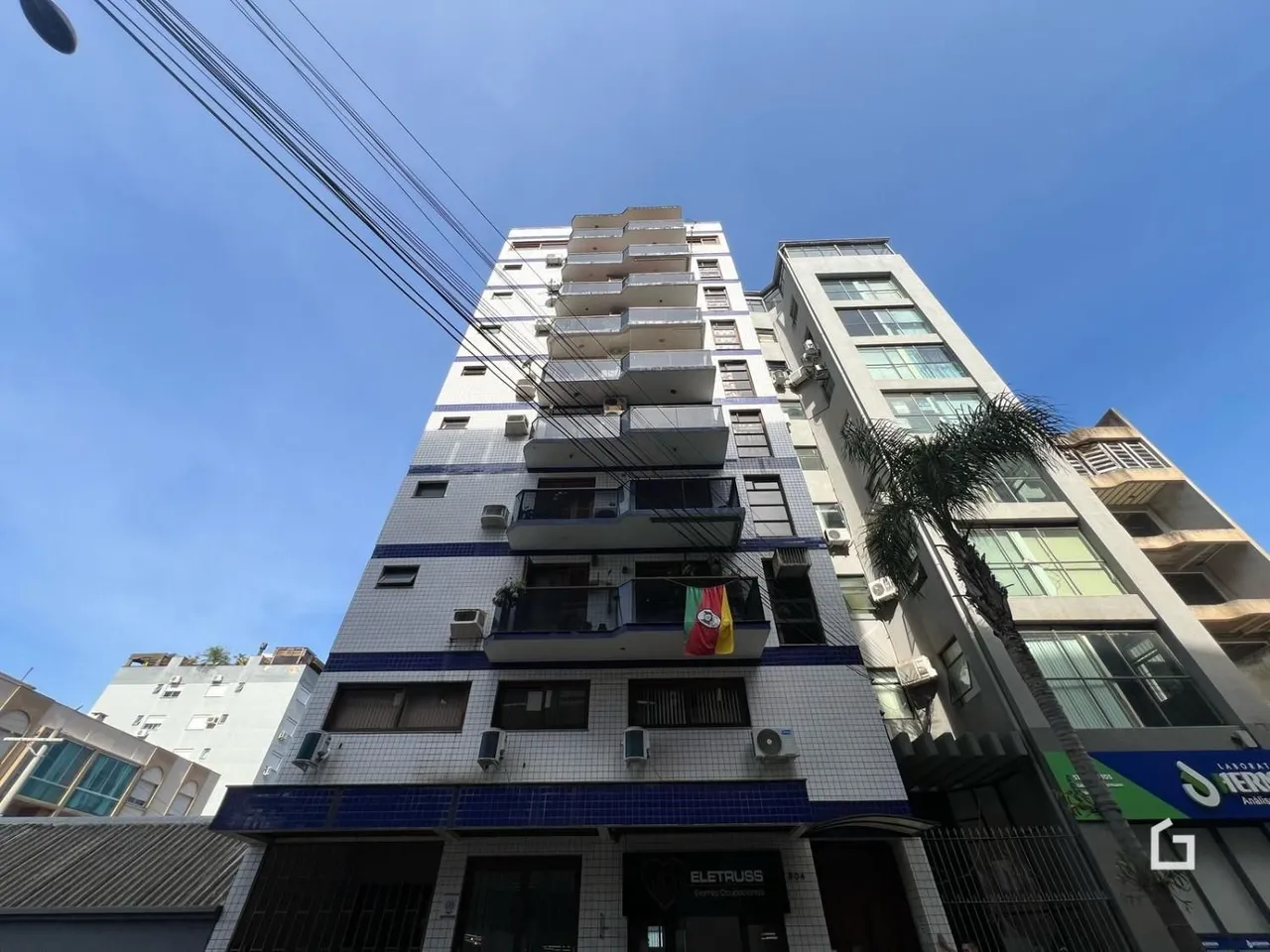 Fachada de um prédio residencial em Lajeado, Brasil.