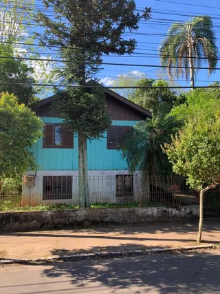 Casa com 4 dormitórios