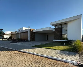 Casa com 3 dormitórios, foto 1