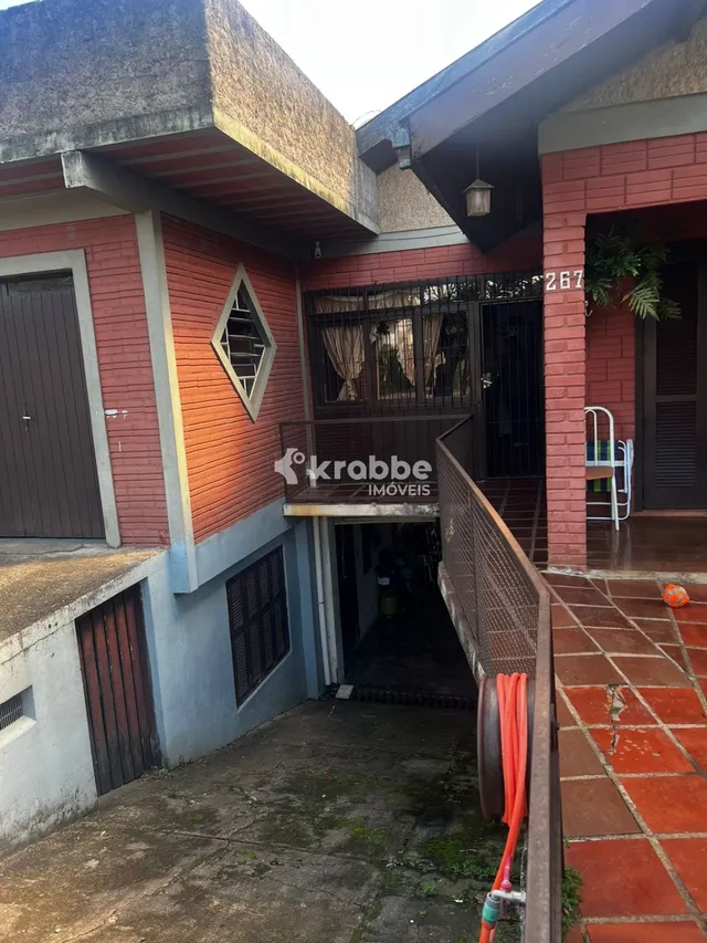 Casa com 5 dormitórios, foto 2